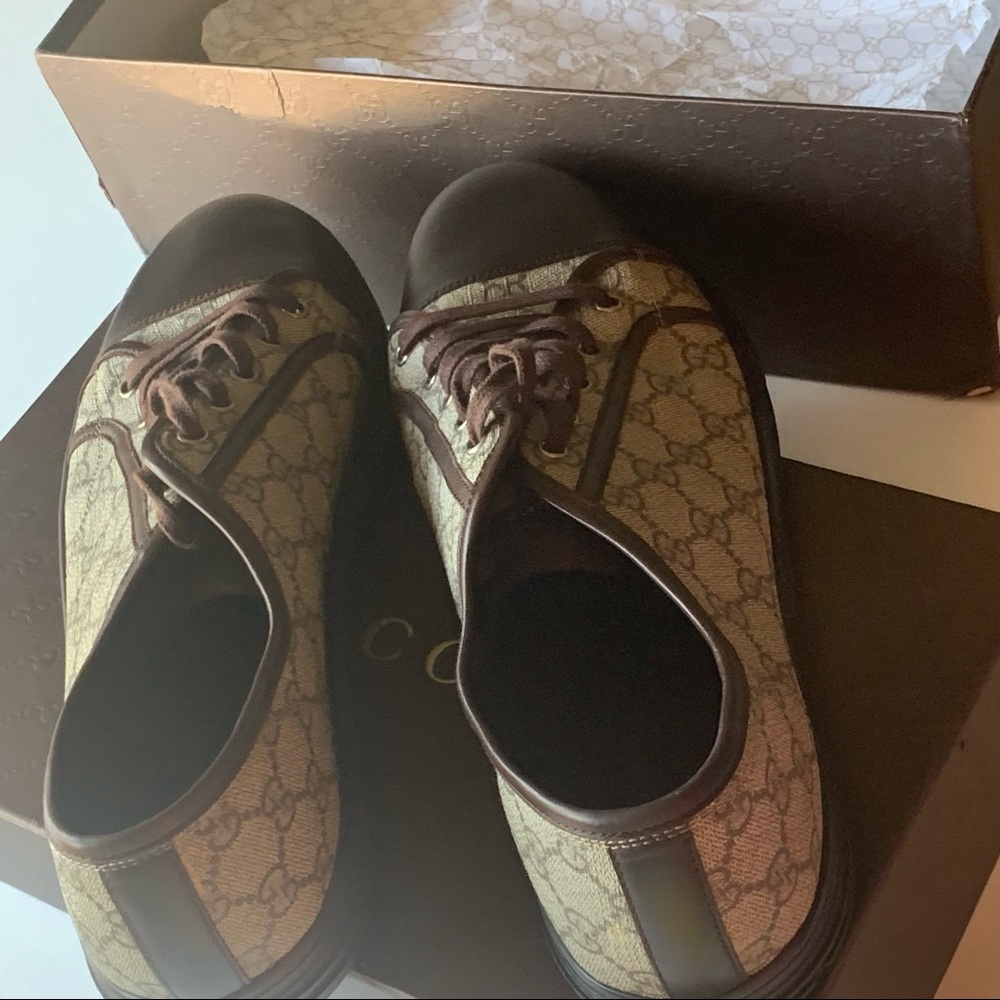 Men's Gg Supreme Canvas Lowtop Sneaker - Picture 7 of 9